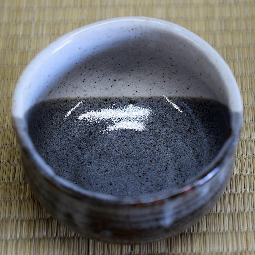 Matcha bowl, ceramic, tea utensils, Kutani ware, matcha tea bowl, Hana brand, matcha, rice bowl, Japanese tableware, made in Japan.
