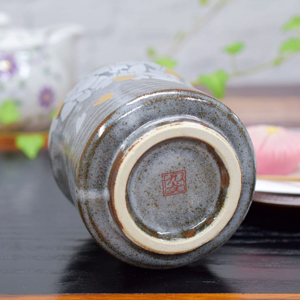 Large Yunomi Kutani Ware Sakura Fubuki Tea Cup Teacup Pottery Brand Japanese Tableware Made in Japan