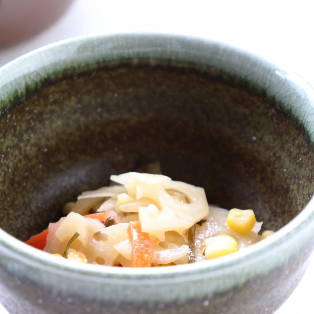 Cerapockke Shunkai 4-inch 11.5cm Black Japanese Mino Ware Bowl - Donburi Deep Rice Salad Udon