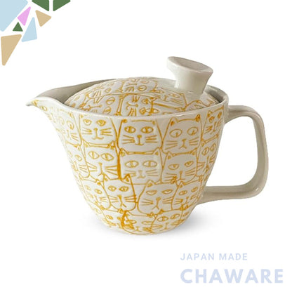 J-kitchens Teapot with Strainer 240ml for 1-2 People, Hasami Ware, Made in Japan, Water-Repellent Cats Pot S, Yellow