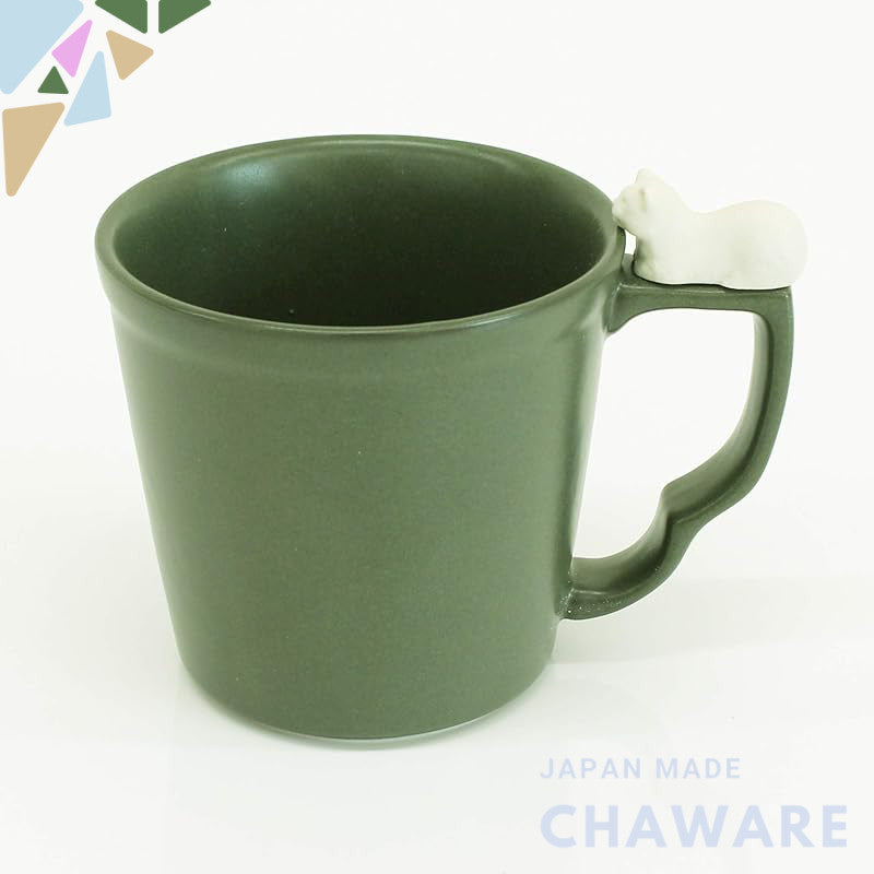 Be Glad Store Hasami Ware Cat Mug with Chin Rest (Green & Black)