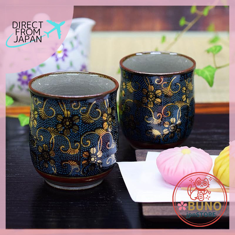 【made in japan】
Pair of stylish teacups, Kutani ware, couple's teacups, blue grain iron chrysanthemum design, teacup bow