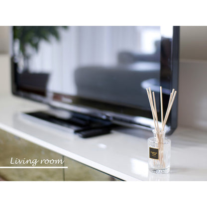 Sawasdee Fragrant Sticks [Room Air Freshener Like Perfume] Parfum Noir 70ml [Kobayashi Pharmaceutical] [A Diffuser That Enhances Your Room And Entrance] Room Fragrance Fragrance Diffuser Reed Diffuser