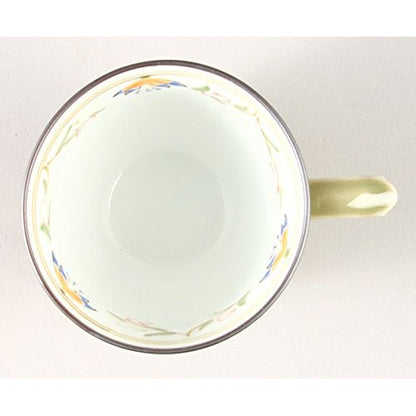 Stylish Hasami Porcelain Floral Mug - Lightweight 250ml - Microwave and Dishwasher Safe