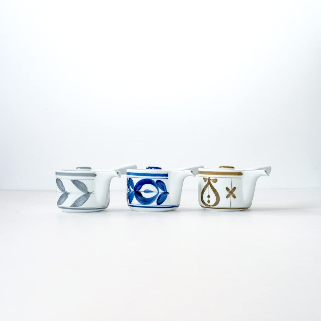 Majolica Flower Design Teapot with Infuser - Super Stainless Steel, Microwave & Dishwasher Safe, Capacity 425ml, Made in Japan