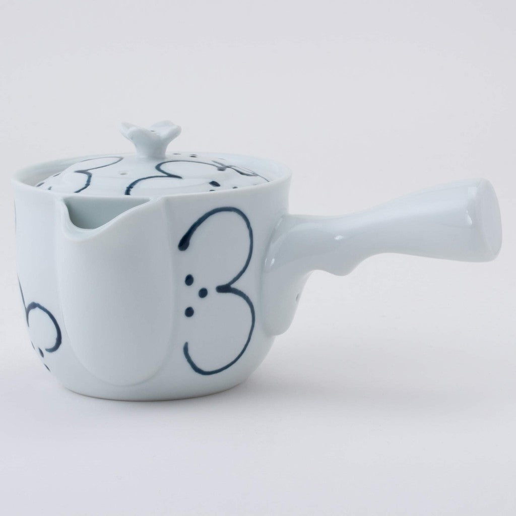 Hasami-Yaki Su雀口 Teapot with Flower Pattern (Includes Super Stainless Steel Strainer) 73457