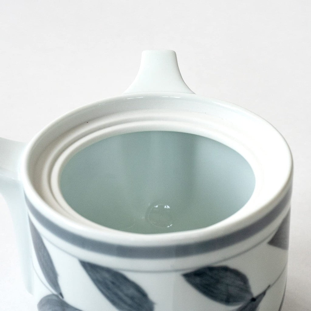 Majolica Flower Design Teapot with Infuser - Super Stainless Steel, Microwave & Dishwasher Safe, Capacity 425ml, Made in Japan