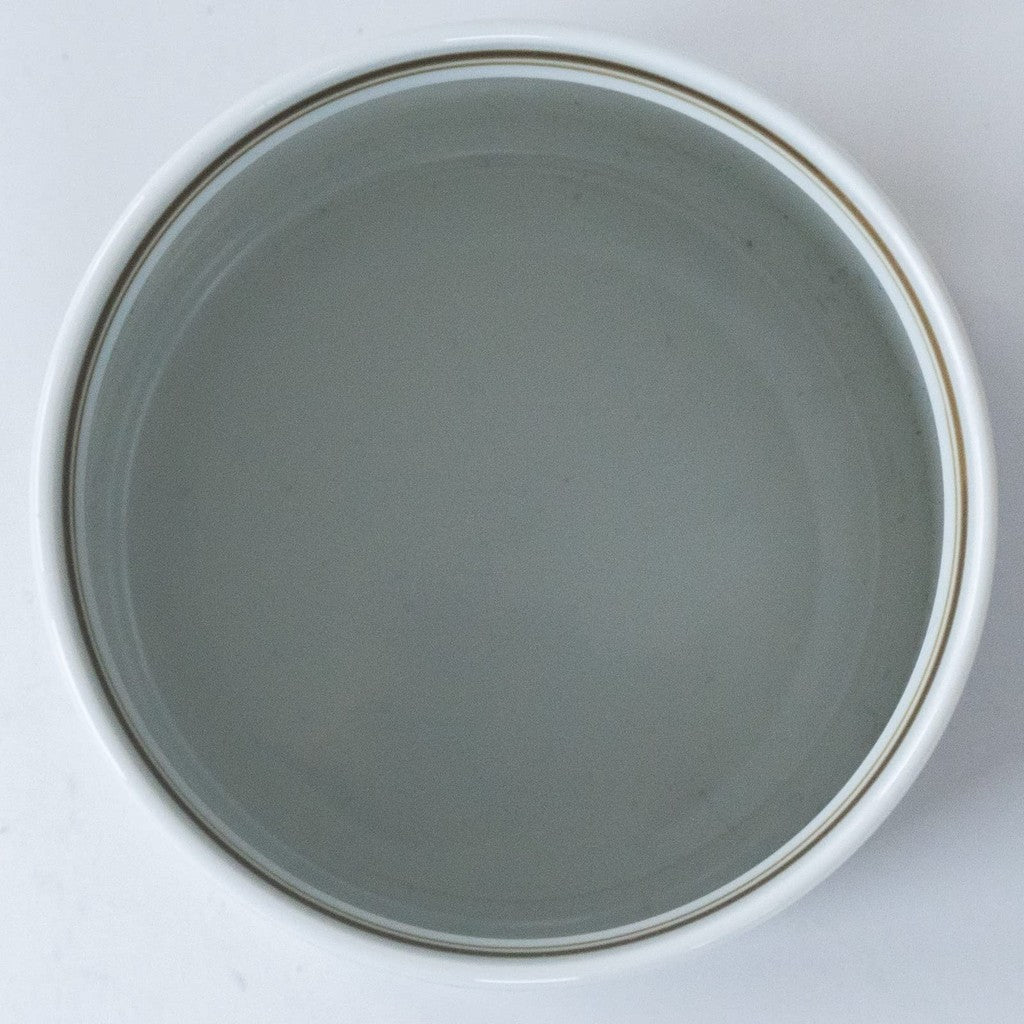 【made in japan】
Saikaitoki Hasami Yaki Tea Cup Majolica Fig, capacity approximately 220ml, microwave-safe, dishwasher-safe, made in Japan, model number 10214.