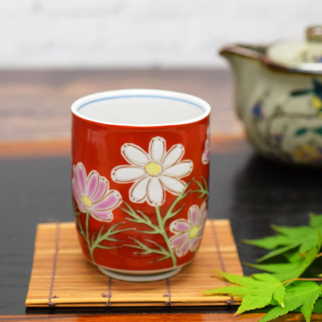 【made in Japan】Waza no Kura Kutani ware tea cup Cosmos Stylish teacup and bowl Ceramic Brand Japanese tableware Celebratory gift for the 60th birthday