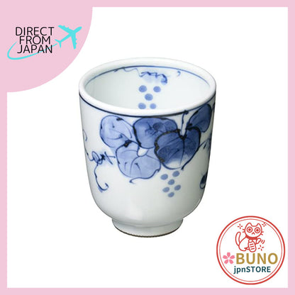 【made in japan】
Hasami Ware Heisei Grapes Lightweight Tea Cup Large Microwave and Dishwasher Safe Made in Japan 19922