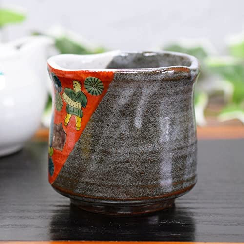 Large Yunomi, Kutani ware tea cup, wooden rice spoon, Yunomi tea bowl, ceramic, brand, Japanese tableware, made in Japan.