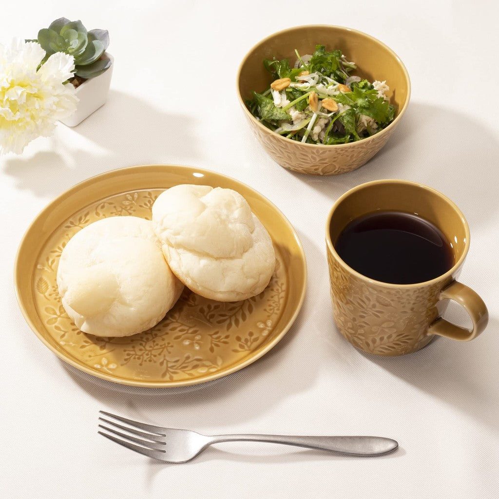 NARUMI Mug Anna Emilia 350cc Midsummer Meadow Amber Floral Design Cute Relievo Large Size Microwave Oven Dishwasher Safe Made in Japan with Gift Box Included 41681-6397