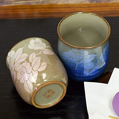 【made in japan】
Kutani ware pair tea cups, with silver glaze camellia design, couple's tea cups, perfect for a 60th birthday celebration, gift, present.