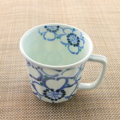 Arita-yaki and Hasami-yaki Mug, Large Floral Light Mug (Blue), Lightweight, Available in Paired Colors, Cherry Blossom Floral Pattern | Japanese Tableware, Pottery, Sangaibishi