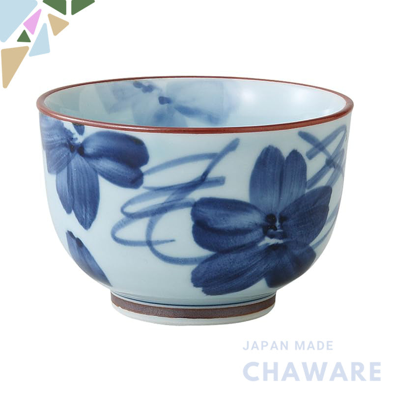 Hasami Porcelain Teapot with Floral Pattern 99335