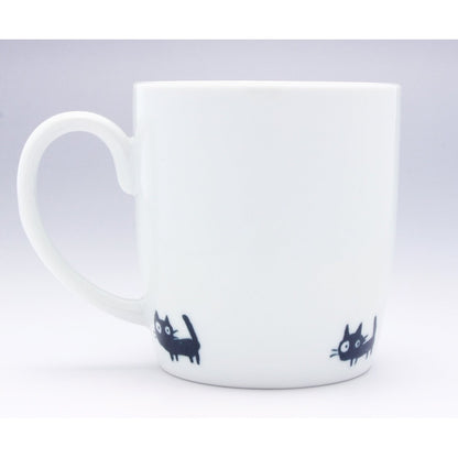 Toyo Ceramics Arita Ware Mug, Kittens (Bottom) ID-57-02