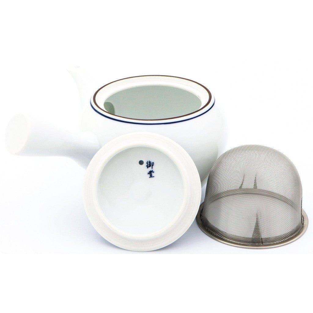Hasami-yaki Mido kiln teapot (in a decorative box) Seigaiha pattern with Mt. Fuji 34691