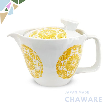 J-kitchens Kunzan Kiln Teapot, Small, Hasami Porcelain, Made in Japan, 240ml, for 1 to 2 people, with Tea Strainer, Circ