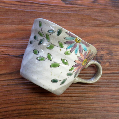 Stylish Kutani ware mug, Hanayu - a perfect gift for celebrations such as the 60th birthday (Kanreki), 70th birthday (Koki), 77th birthday (Kiju), or just as a birthday present.