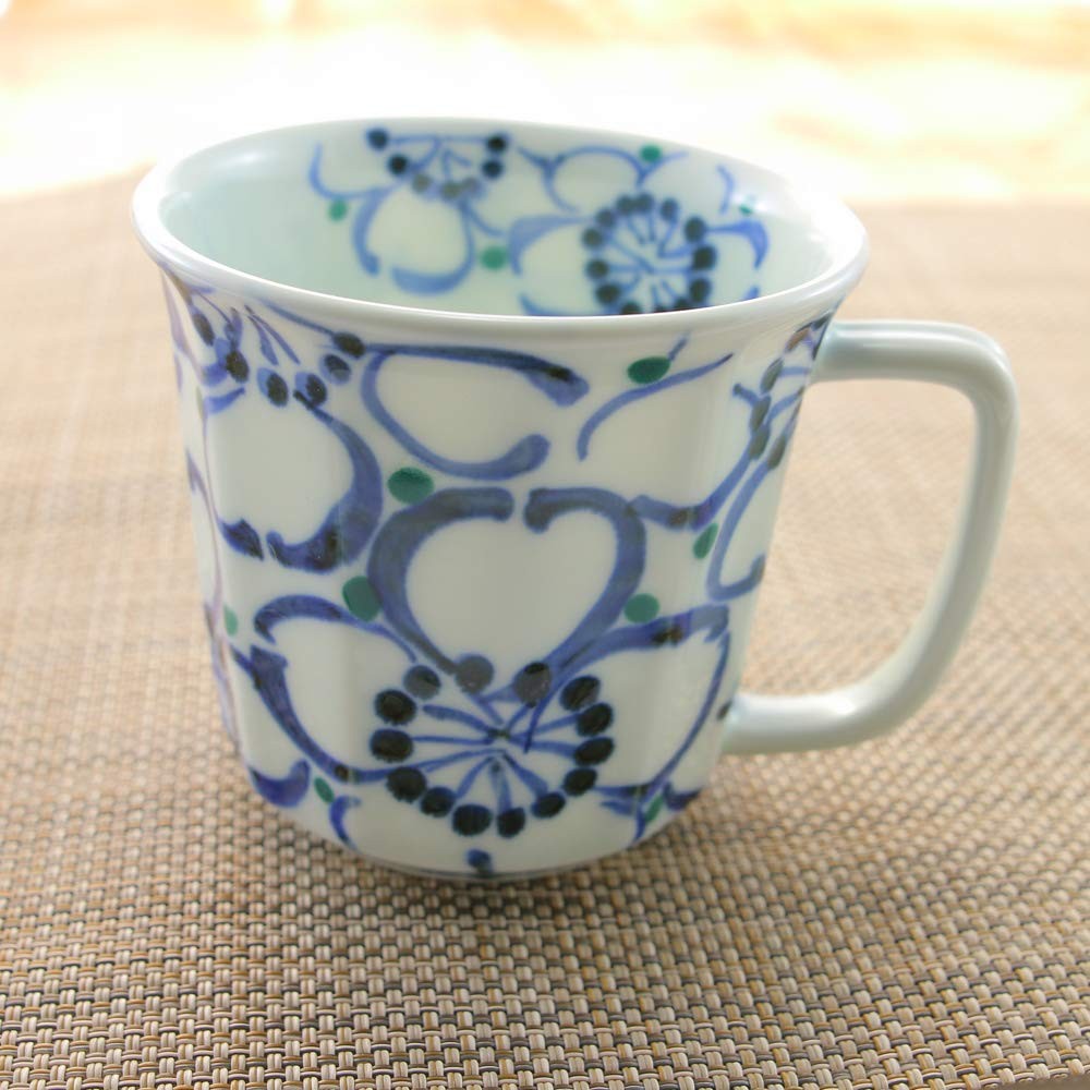 Arita-yaki and Hasami-yaki Mug, Large Floral Light Mug (Blue), Lightweight, Available in Paired Colors, Cherry Blossom Floral Pattern | Japanese Tableware, Pottery, Sangaibishi