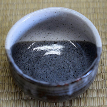 Matcha bowl, ceramic, tea utensils, Kutani ware, matcha tea bowl, Hana brand, matcha, rice bowl, Japanese tableware, made in Japan.