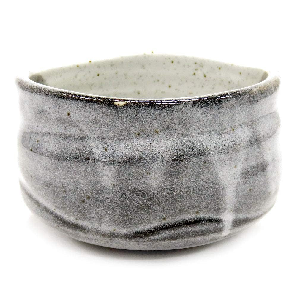 Matcha bowl, ceramic, tea utensils, Kutani ware, matcha tea bowl, floral design, brand, matcha, tea bowl, Japanese tableware, made in Japan