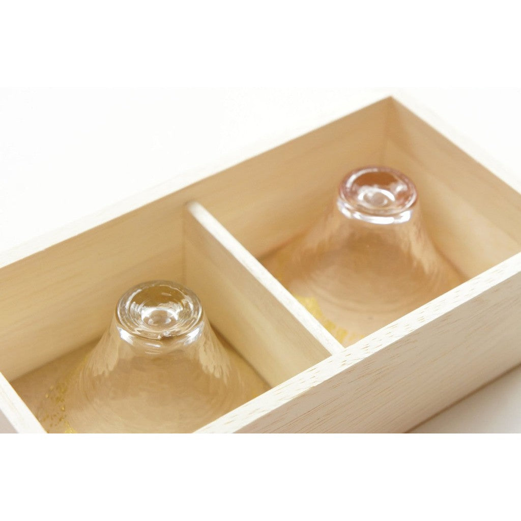 【made in japan】
Toyo Sasaki Glass Cold Sake Glass Set, Shofuku Cup, Mt. Fuji Cold Sake Cups, Made in Japan, Pink & Clear, 65ml, 2 pieces G636-T73, Size / Diameter 7.6cm × Height 5.3cm, Maximum Diameter 7.6cm.