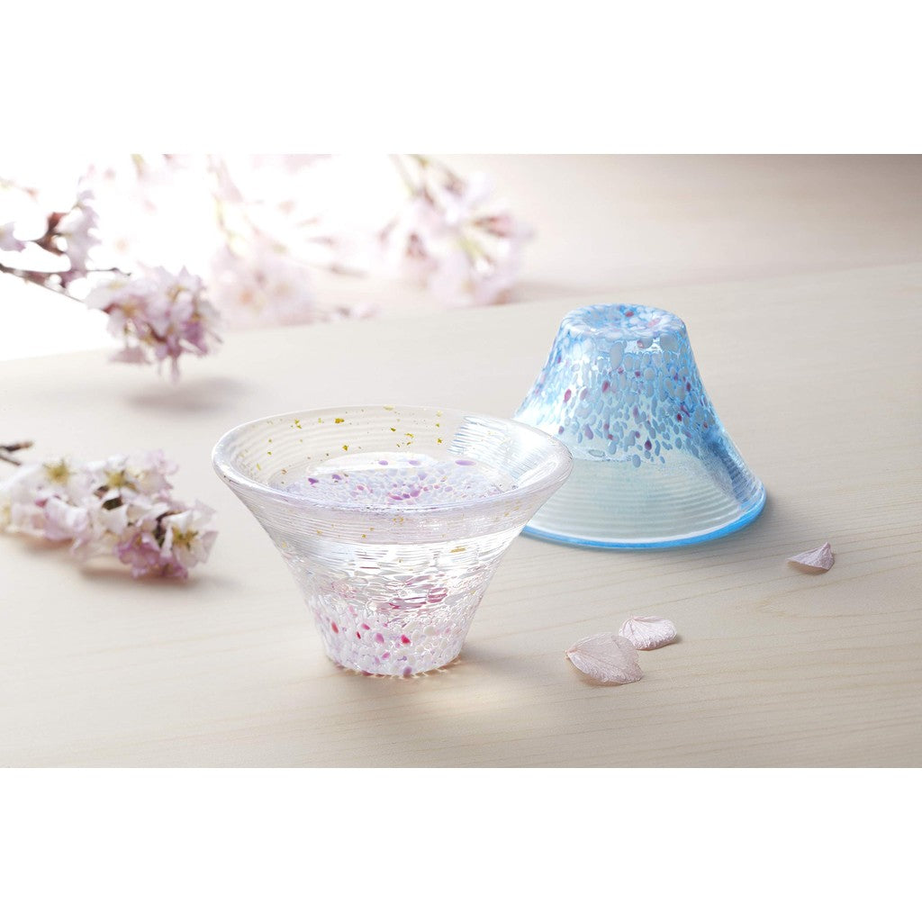 Toyo Sasaki Glass Shokufu Cup Sakura Fuji Cold Sake Cup Set, Light Sakura and Clear Sakura, 45ml, Made in Japan, Sake Glass, Fuji Mountain Cup, Gift, Present, Suitable for Respect for the Aged Day, Father's Day, Mother's Day, Birthday, Comes in a Wooden B