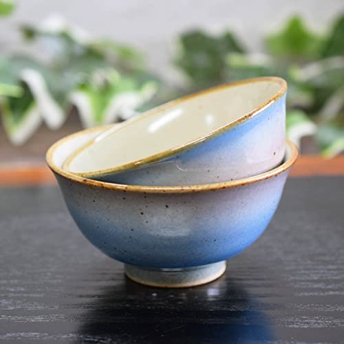【made in japan】
Waza no Kura Stylish Pair of Matcha Tea Bowls - Kutani Ware Ceramic Rice Bowls, High-End Japanese Tableware, Perfect for Wedding Anniversaries and Gifts.