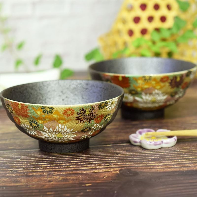 【made in japan】
Waza no Kura Stylish Couple Rice Bowls - Kutani Ware Pair, Elegant Tableware, Gold Floral Design, Premium Ceramic, Ideal for Wedding Anniversaries, Gifts, Japanese Tableware.