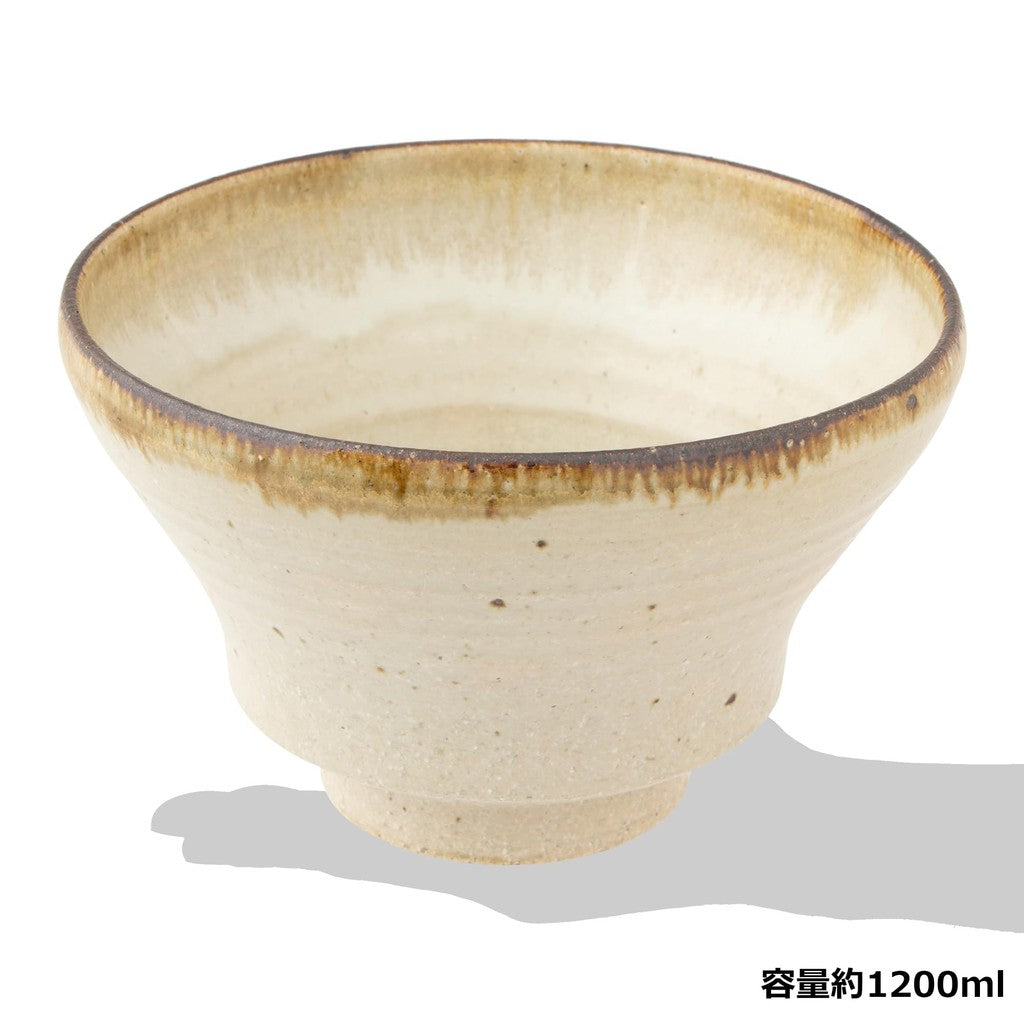 【made in japan】
Marui Pottery Shigaraki-ware Hechimono Bowl, Capacity Approximately 1200ml, White Tag MR-3-4010 - Ideal for Noodle or Rice Dishes, Stylish and Durable Ceramic Serving Bowl.