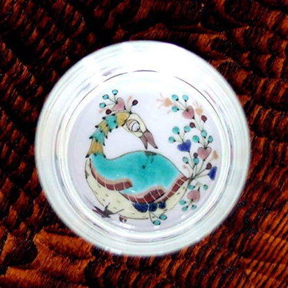 【made in japan】
Yamachika Tai Kutani Porcelain Rock Glass - Indian Peacock Design, Unique Japanese Craftsmanship for Elegant Drinking Experience. Perfect for Whisky and Cocktails.