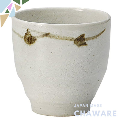 【made in japan】
Shigaraki Ware Hechimon Teacup with Vine Pattern – Japanese Traditional Pottery for Authentic Tea Experi