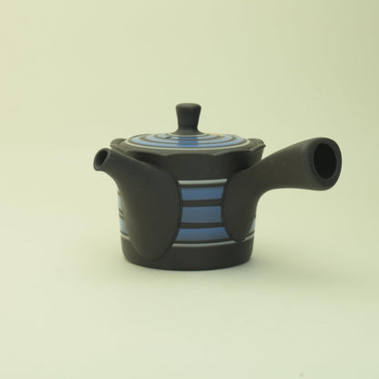 【made in japan】Tokoname Yaki Teapot with Bamboo Spring Design, Blue Spiral, 250ml – Perfect for Deep Brewed Tea, Hojicha, and Genmaicha, Made in Japan, Comes in a Gift Box, Model TK027.