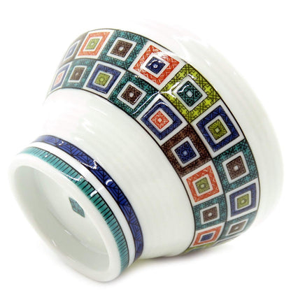 【made in japan】
"Waza no Kura Kutani Ware 1000 Steps Rice Bowl - Stylish Stone Pattern Ceramic, Perfect for Japanese Cuisine, Great Gift for Celebration and Special Occasions"