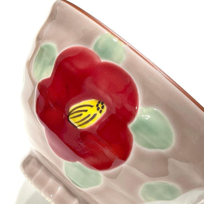 【made in japan】
Hand-Painted Hasami Porcelain Rice Bowl by Yamashita Toen, Glazed Camellia Design, Pink Color, Ideal for Serving Rice and Ramen, Perfect for Daily Use and Gifts