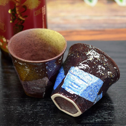 [Made in Japan] Stylish Japanese Tableware - Kutani Pottery Pair of Sake Glasses, Silver-Leaf Design, Perfect for Shochu. Ideal Gifts for 60th Birthday, 70th and 77th Celebrations. Exquisite Brand and Traditional Japanese Pottery.