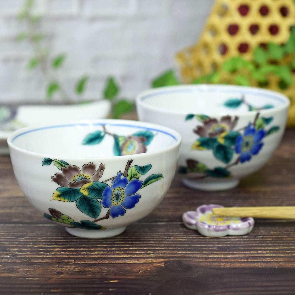 【made in japan】
Waza no Kura Pair Rice Bowls - Stylish Japanese Tableware, Kutani Ceramics, Elegant Couple's Chawan, Sasanqua Design, Premium Quality, Perfect Gift for Weddings, Anniversaries, and Milestone Celebrations, Made in Japan.