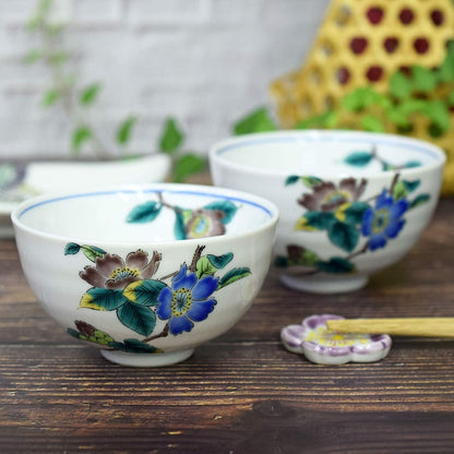 【made in japan】
Waza no Kura Pair Rice Bowls - Stylish Japanese Tableware, Kutani Ceramics, Elegant Couple's Chawan, Sasanqua Design, Premium Quality, Perfect Gift for Weddings, Anniversaries, and Milestone Celebrations, Made in Japan.