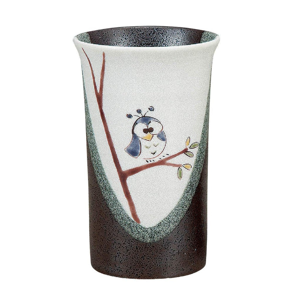 【made in japan】
Waza no Kura Kutani Porcelain Owl Beer Glasses Pair - Stylish Japanese Tableware, Ceramic Drinkware, Authentic Made in Japan, Perfect Gift.