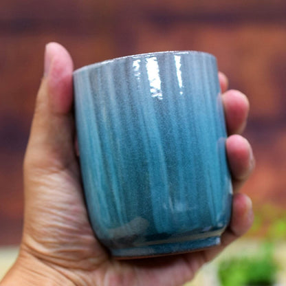 【made in japan】
Elegant Set of Japanese Kutani Ware Tea Cups - Stylish Pair of Ceramic Tea Bowls for Couples, Handcrafted in Japan, Perfect for Authentic Japanese Dining Experience.