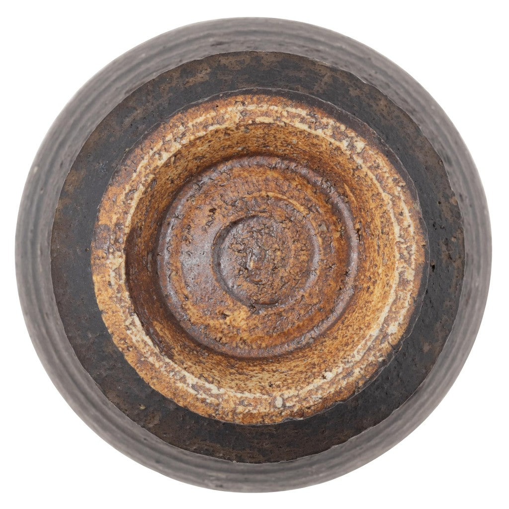 【made in japan】
Marui Seito Shigaraki-Yaki Hechimon Tea Cup, 230ml Capacity, Brown Tag MR-3-4005, Perfect for Tea Lovers and Collectors. High-Quality Japanese Pottery.