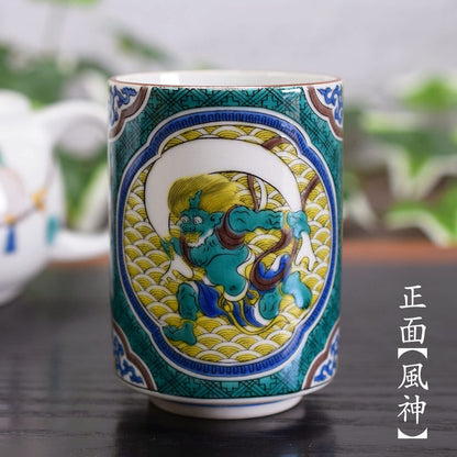 【made in japan】
Elegant Kutani Ware Premium Tea Cup Featuring Wind and Thunder Gods - Japanese Ceramic teacup, perfect for enjoying traditional tea, handcrafted in Japan.