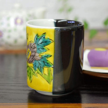 【made in japan】
Large Kuta-yaki Yu-chan (Tea Cup) from Yoshidaya Fuyo: Traditional Japanese Ceramics, Perfect for Tea Lovers, Made in Japan, Elegant and Stylish Tableware.