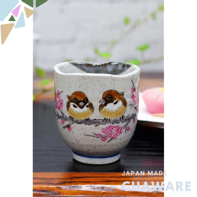 【made in japan】
Stylish Kutani Porcelain Tea Cup with Sparrow Design by Waza no Kura, Handmade Japanese Tableware. Perfe