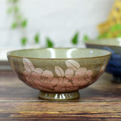 【made in japan】
Waza no Kura Pair Rice Bowls – Stylish Japanese Tableware, Kutani Pottery, Couple's Tea Bowls, Silver-Enhanced Camellia Design, High-End Brand, Gift for Weddings, 60th, 70th, 77th, and 88th Birthdays, Made in Japan.