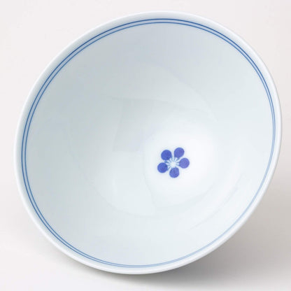【made in japan】
Hasami Ware Yumeji Large Rice Bowl 99266 - Elegant Japanese Tableware for Perfect Dining Experience. Ideal for Rice, Soup, and More!