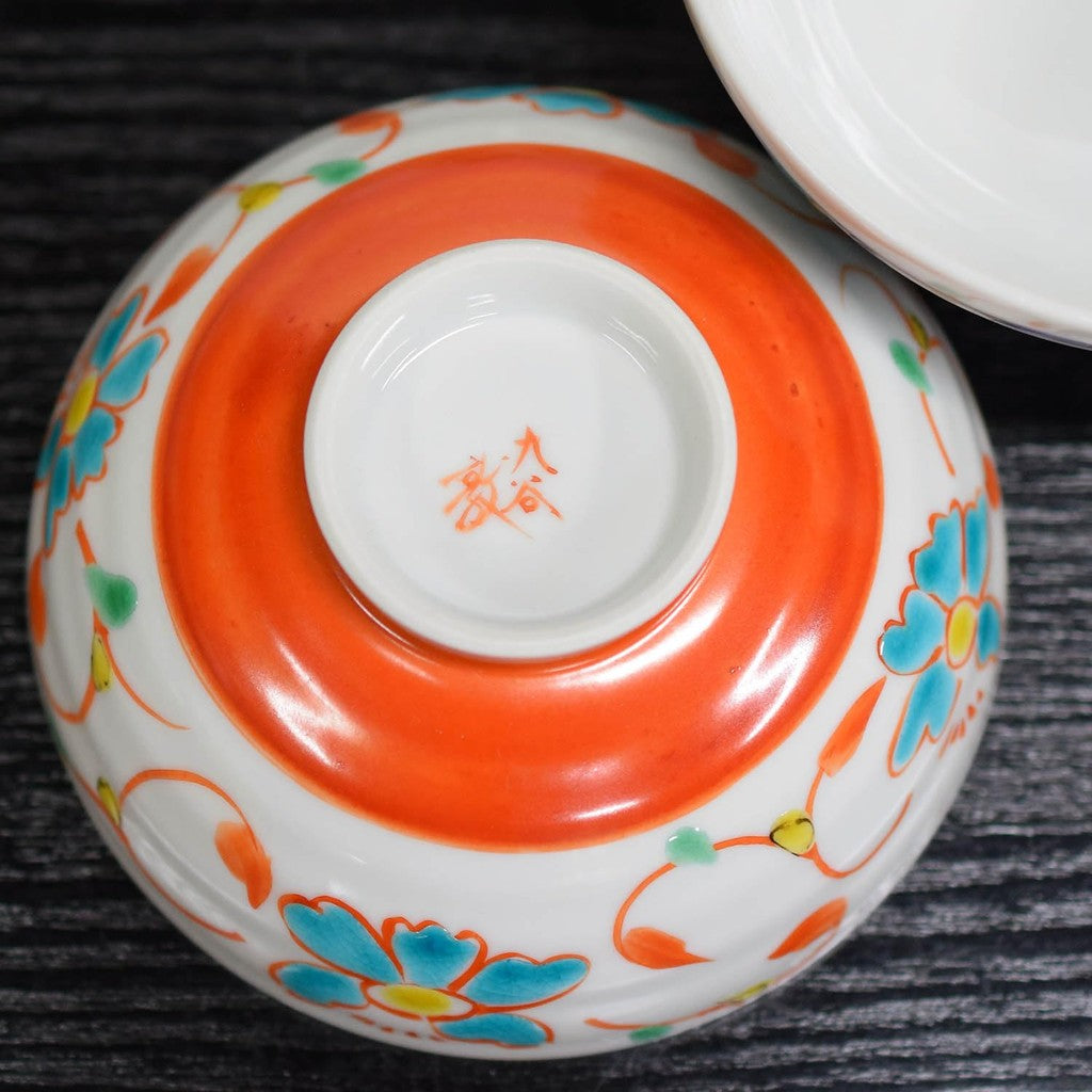 【made in japan】
Waza no Kura Couple Rice Bowls - Elegant Japanese Tableware, Kutani-yaki Ceramic, Flower and Arabesque Design, Premium Quality, Made in Japan, Perfect for Weddings, Birthdays, and Celebrations like 60th and 70th Anniversaries, Ideal Gift f