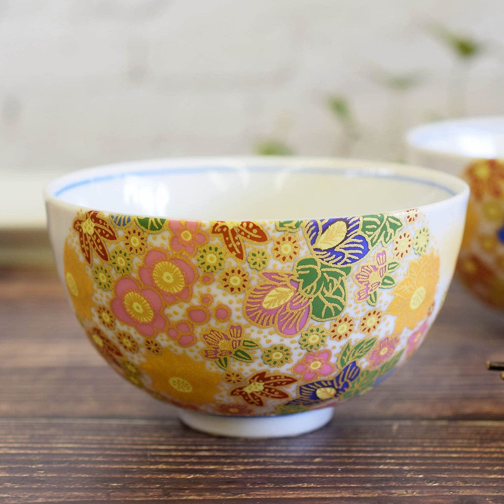 【made in japan】Stylish Kutani Ware Pair of Rice Bowls - Elegant Ceramic Dinnerware Set for Couples, Perfect Wedding Anniversary Gift or Present, High-Quality Japanese Tableware Featuring Beautiful Flower Design