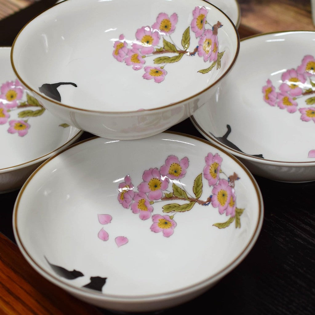 Waza no Kura Small Bowls - Stylish Kutani Porcelain Set of 5, Cherry Blossom and Cat Design, High-Quality Ceramic Japanese Tableware Serving Dishes, Made in Japan